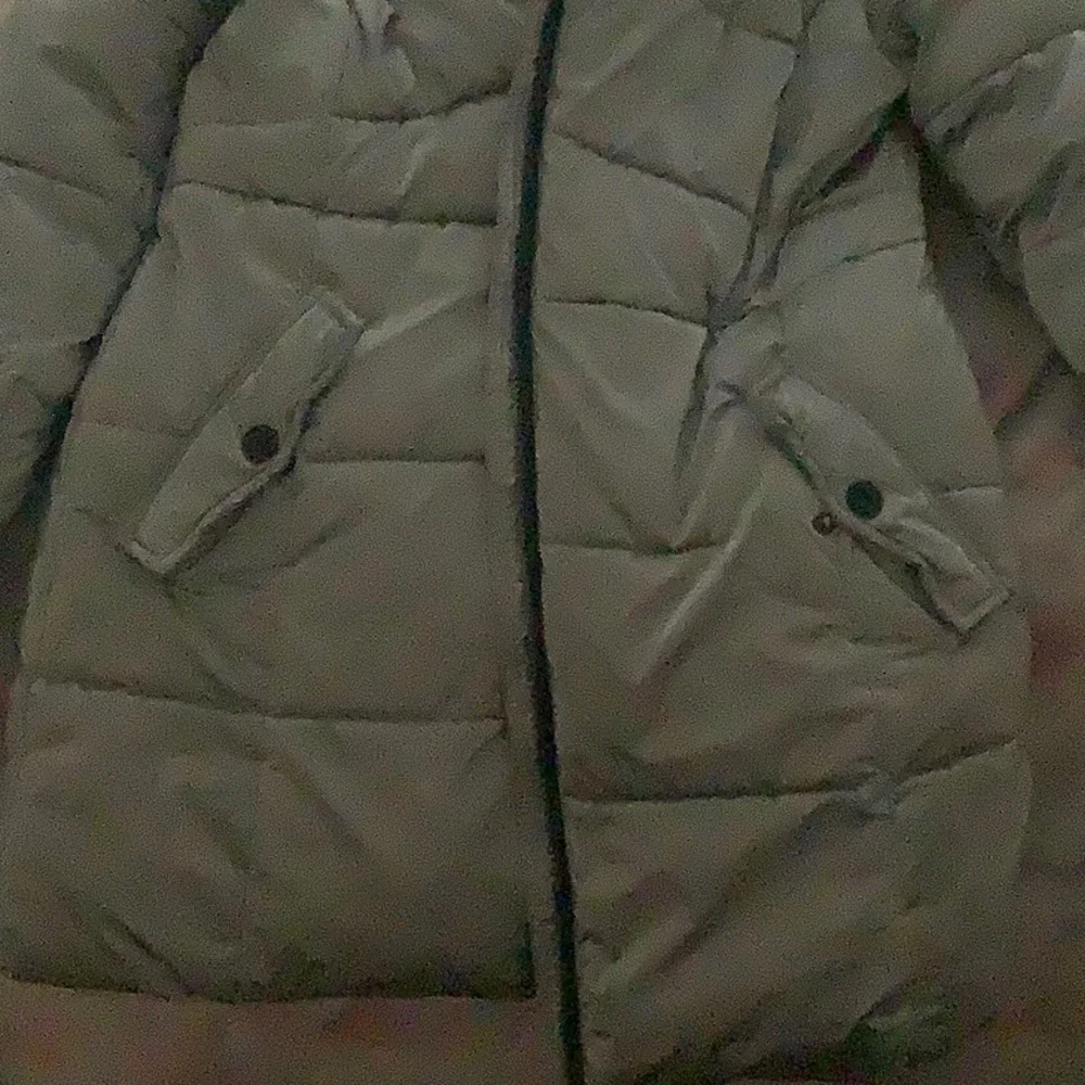 MICHAEL Michael Kors Silver Puffer Jacket - Picture 5 of 10